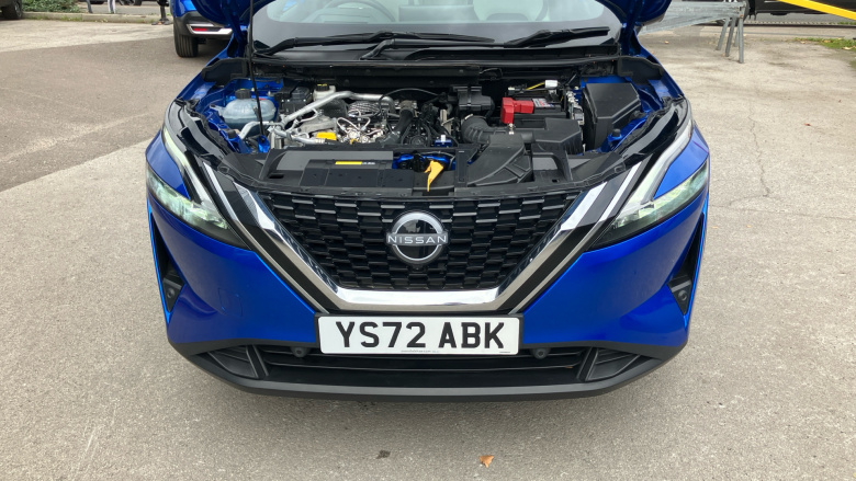 Nissan Qashqai 1.3 DiG-T MH Tekna 5dr Petrol Hatchback